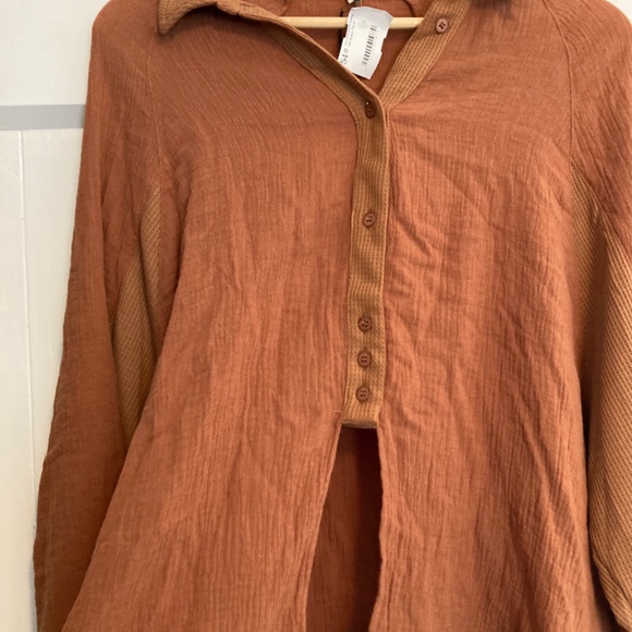 Camel Half Button Up - Picture 4 of 4